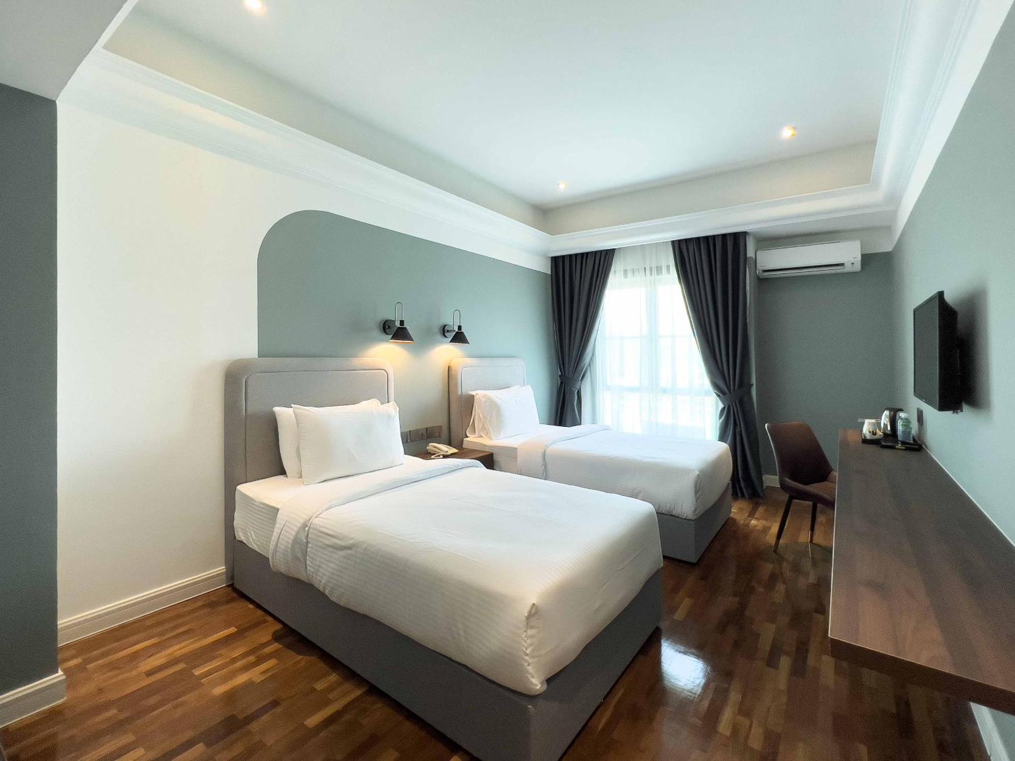 Hotel Seri Costa Malacca Extérieur photo