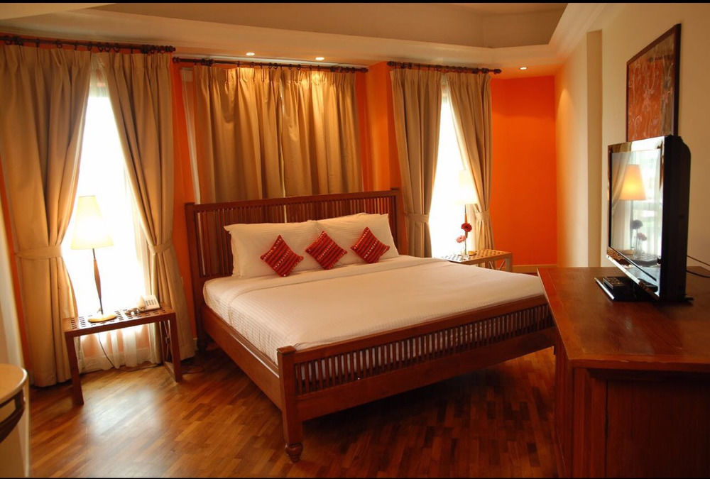 Hotel Seri Costa Malacca Extérieur photo